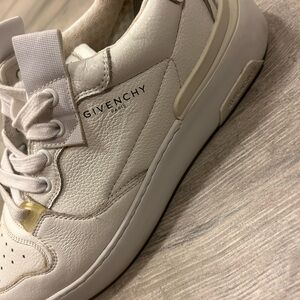 Givenchy Off-White Leather Low-Top Sneakers